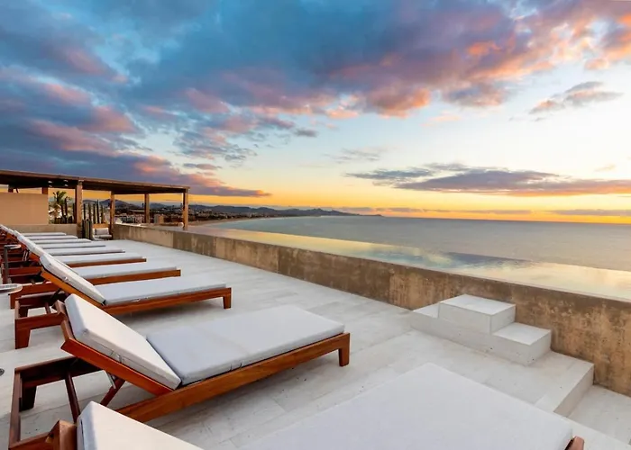 Сasa de vacaciones Luxury Views Pool Hot Tub 16 Guests